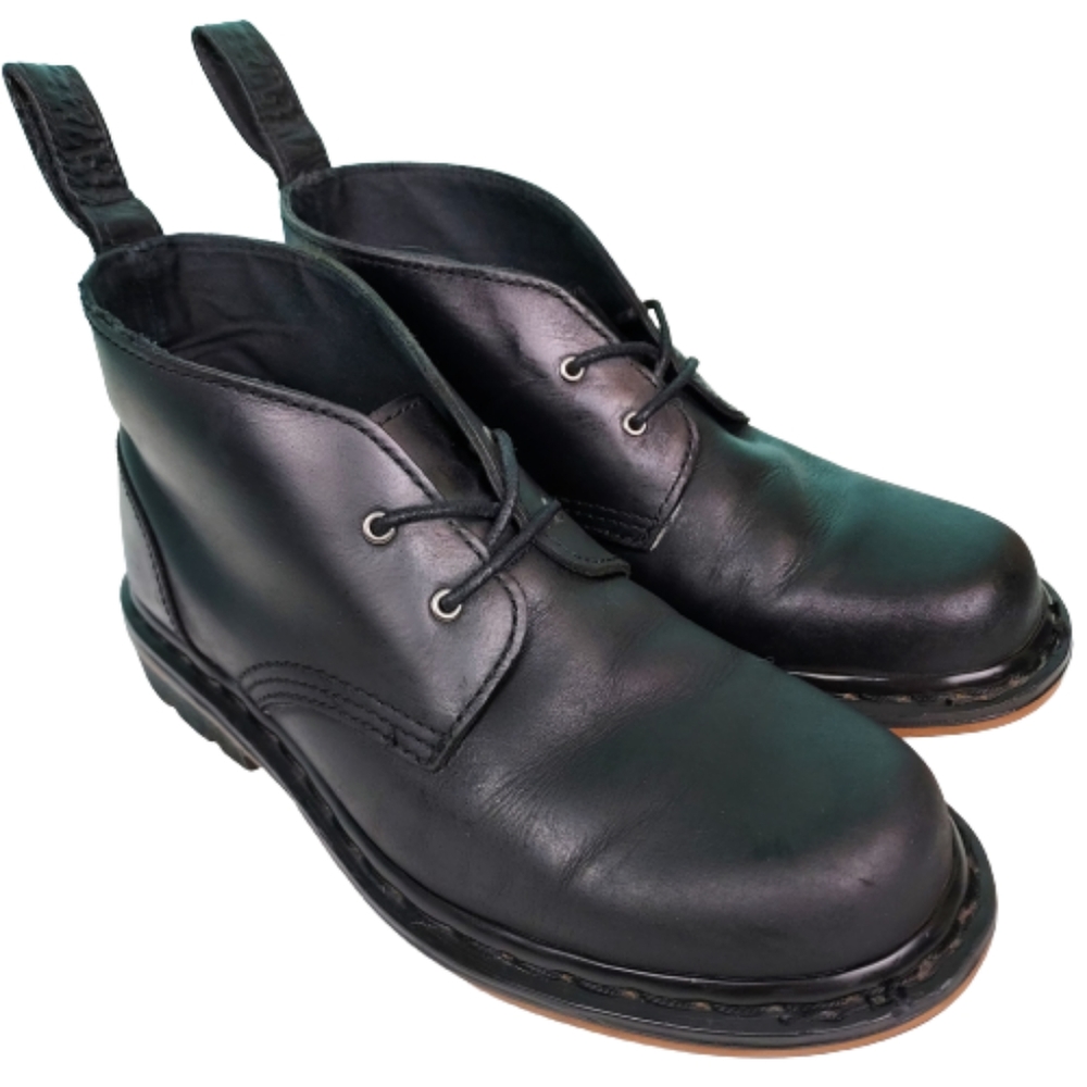 Dr. Martens Deverell unisex chukka boots, women's size 8, Men's size 7, black